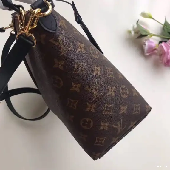 Vuitton MM TOTE V Louis 0705